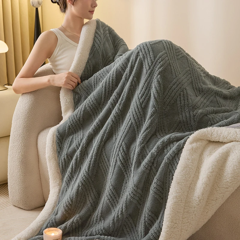 WASART Extra Large Fluffy Coral Fleece Throw Blanket 150x200 Thermal Thick Quilted Bedspread for Warm Cozy Autumn Winter Use